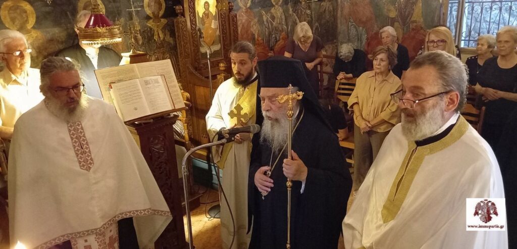 Η πρώτη Παράκληση προς την Υπεραγία Θεοτόκο στην Ιερά Μονή Καστρίου στον Ταϋγετο