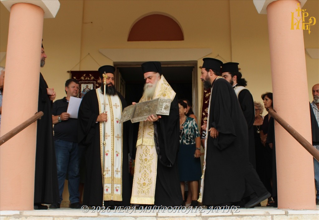 Yποδοχή της θαυματουργού Εικόνος της Παναγίας της Ροβέλιστας στην πανηγυρίζουσα ενορία Συκεών Άρτης