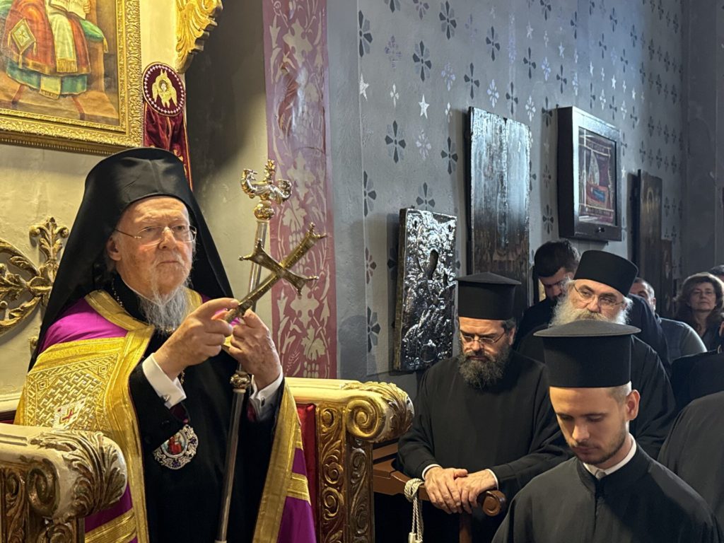 Ο Οικουμενικός Πατριάρχης στην Παναγία Βλαχερνών, 1400 χρόνια μετά την πρώτη ψαλμώδηση του Ακαθίστου Ύμνου