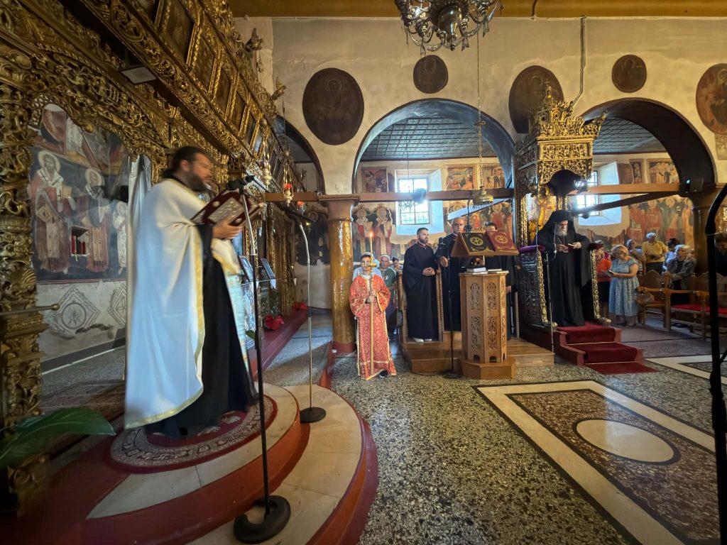 Ο Μητροπολίτης Ιωαννίνων στον Ιερό Ναό Αγίου Ιωάννου του Προδρόμου Μπονίλα Ανατολής