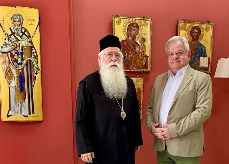 Ο Διευθυντής της Β/θμιας Εκπαίδευσης Μαγνησίας στον Μητροπολίτη Δημητριάδος