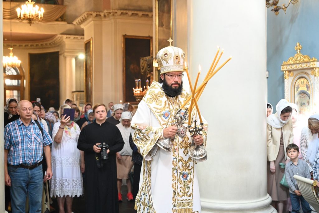 Председатель Отдела внешних церковных связей возглавил торжества престольного праздника в храме иконы Богородицы «Всех скорбящих Радость» на Большой Ордынке г. Москвы