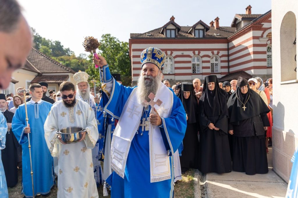 Σερβίας Πορφύριος: Η Παναγία, πρότυπο ταπείνωσης, πίστης και υπακοής στον Θεό