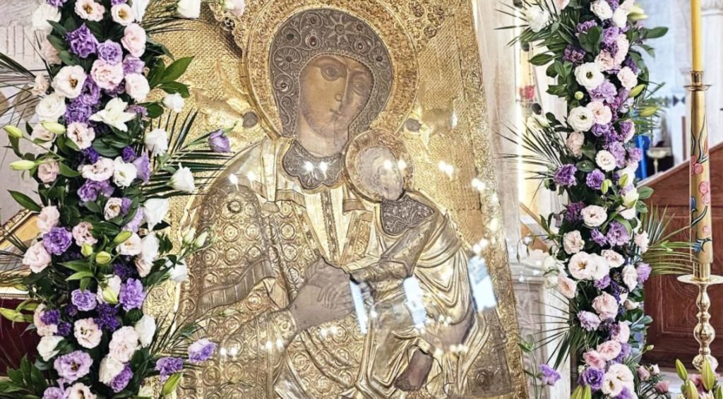 Нови Београд: У славу и част иконе Пресвете Богородице Страдалне