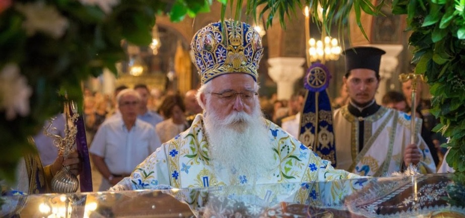 Δημητριάδος Ιγνάτιος: “Ας πιαστούμε από το πορφυρό ρούχο της Υπερευλογημένης Θεοτόκου”