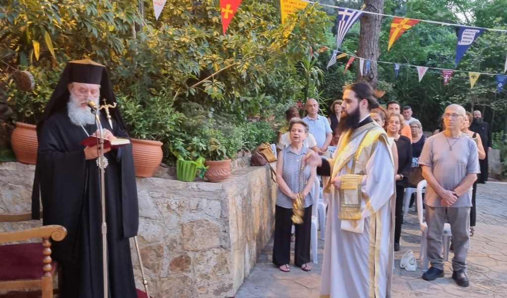 Παράκληση στο Ιερό Παρεκκλήσιο «Παναγία Χελιδονού» της Ενορίας Αγίας Τριάδος Νέας Κηφισιάς