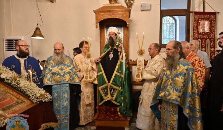Българският патриарх Даниил възглави вечерня за празника на столичния храм „Успение Богородично“ в кв. „Орландовци“