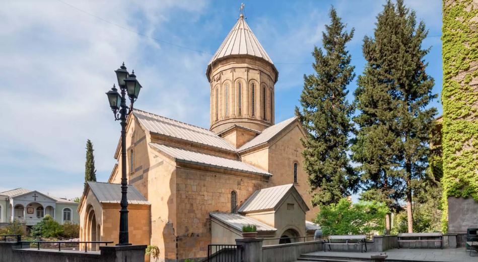 პატრიარქი ღვთისმშობლის მიძინების დღესასწაულზე წირვას სიონის საპატრიარქო ტაძარში აღავლენს