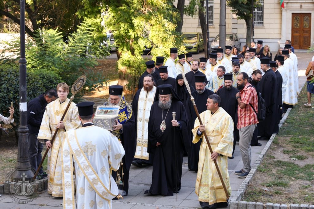 Η Μητρόπολη Βάρνας υποδέχτηκε τμήμα της Τιμίας Ζώνης από τη Μονή Παναγίας Κάτω Ξενιάς