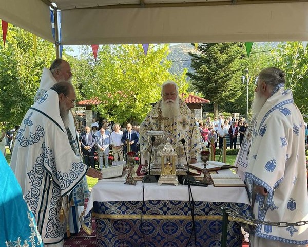 Δημητριάδος Ιγνάτιος: «Το μεγαλύτερο δώρο στα παιδιά είναι η ενότητα των γονιών»