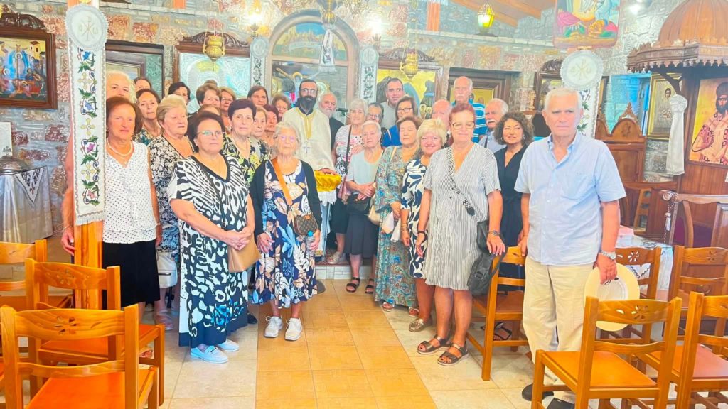 Πιστοί εκπλήρωσαν το ετήσιο τάμα τους στην Παναγία Μηχανιώτισσα στα Λουτρά Αιδηψού