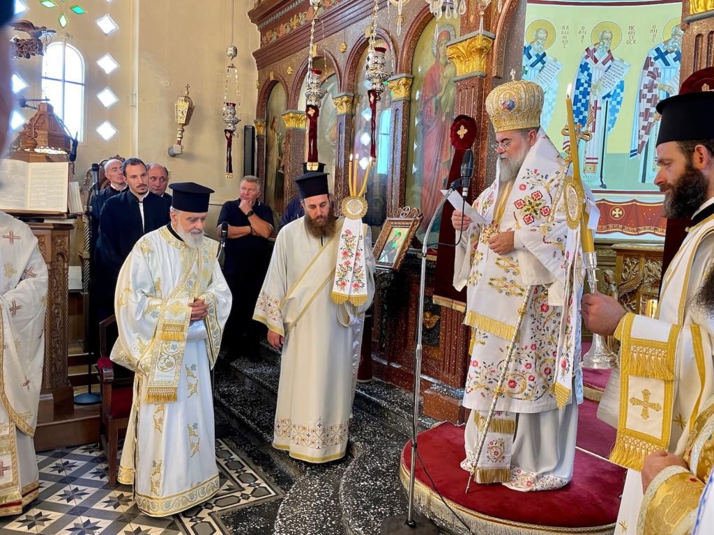 Χειροτονία Διακόνου στον Αλικιανό από τον Μητροπολίτη Κυδωνίας