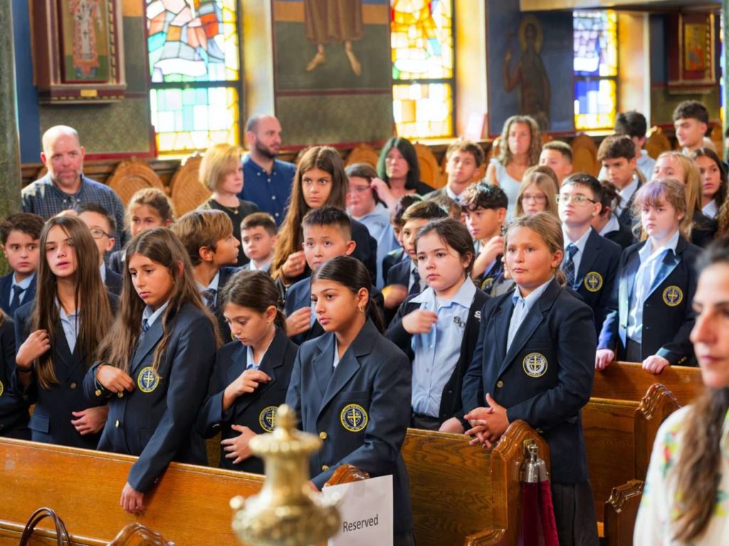 Astoria Agiasmos offers spiritual inauguration for the academic year