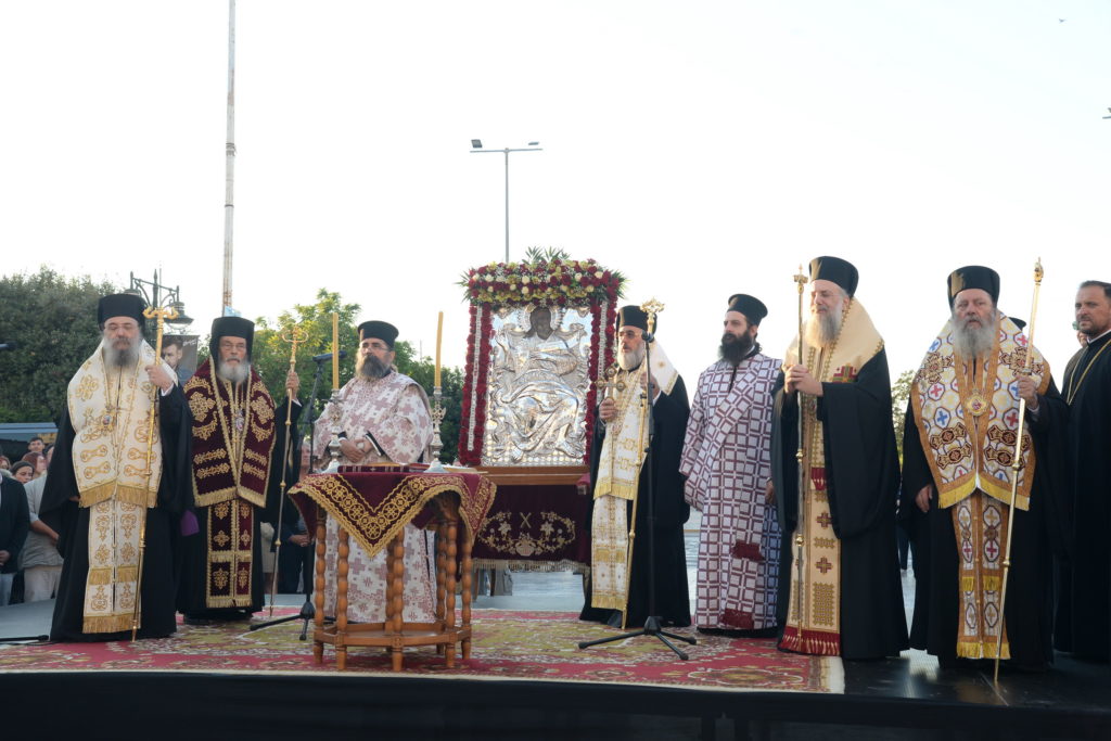 Πάτρα: Μεγαλειώδης Λιτανεία της Τιμίας Κάρας του Αποστόλου Ανδρέου