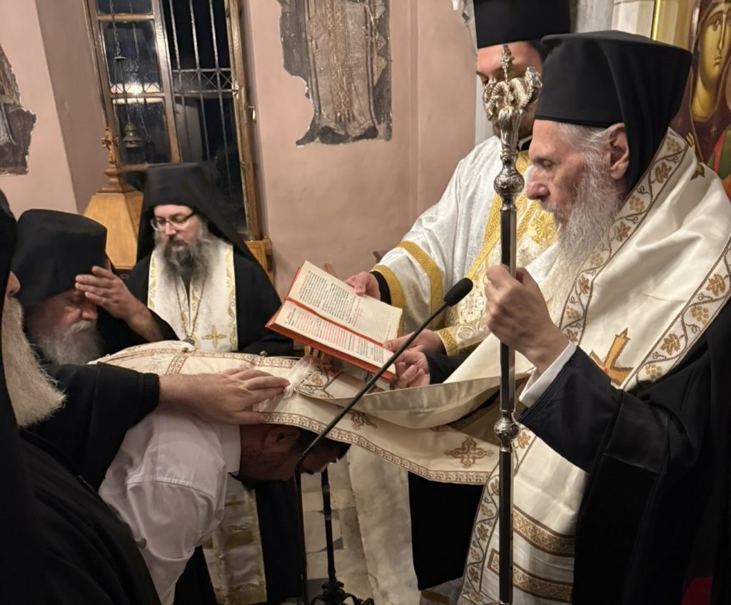 Κουρά Μοναχού στην Ιερά Μονή Ασωμάτων Πετράκη