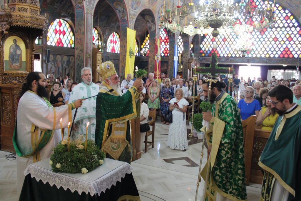 Ύψωση Τιμίου Σταυρού στην Πετρούπολη