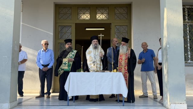 Πατρών Χρυσόστομος προς μαθητές: «Συνεχίστε να αγωνίζεσθε για την γνώση και την αρετή»