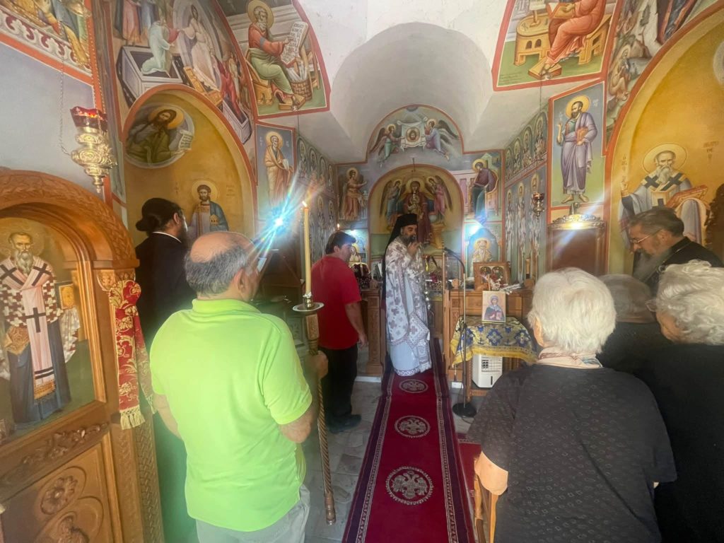 Θεία Λειτουργία στη μνήμη της Αγίας Ευφημίας στο Μητροπολιτικό Παρεκκλήσιο Αγίου Ευτυχίου στη Λευκάδα