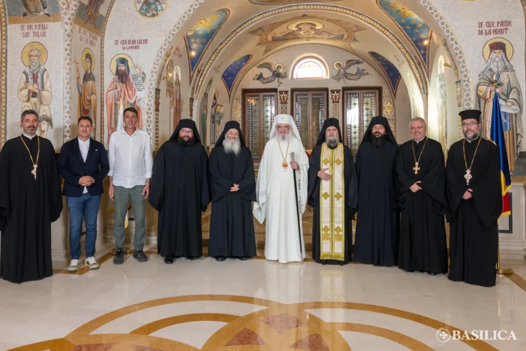 Moaștele Sf. Ana de la Cutlumuș au ajuns în România: Patriarhul Daniel a amintit legăturile mănăstirii cu Țara Românească