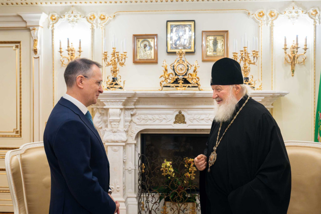 Святейший Патриарх Кирилл встретился с помощником Президента РФ В.Р. Мединским