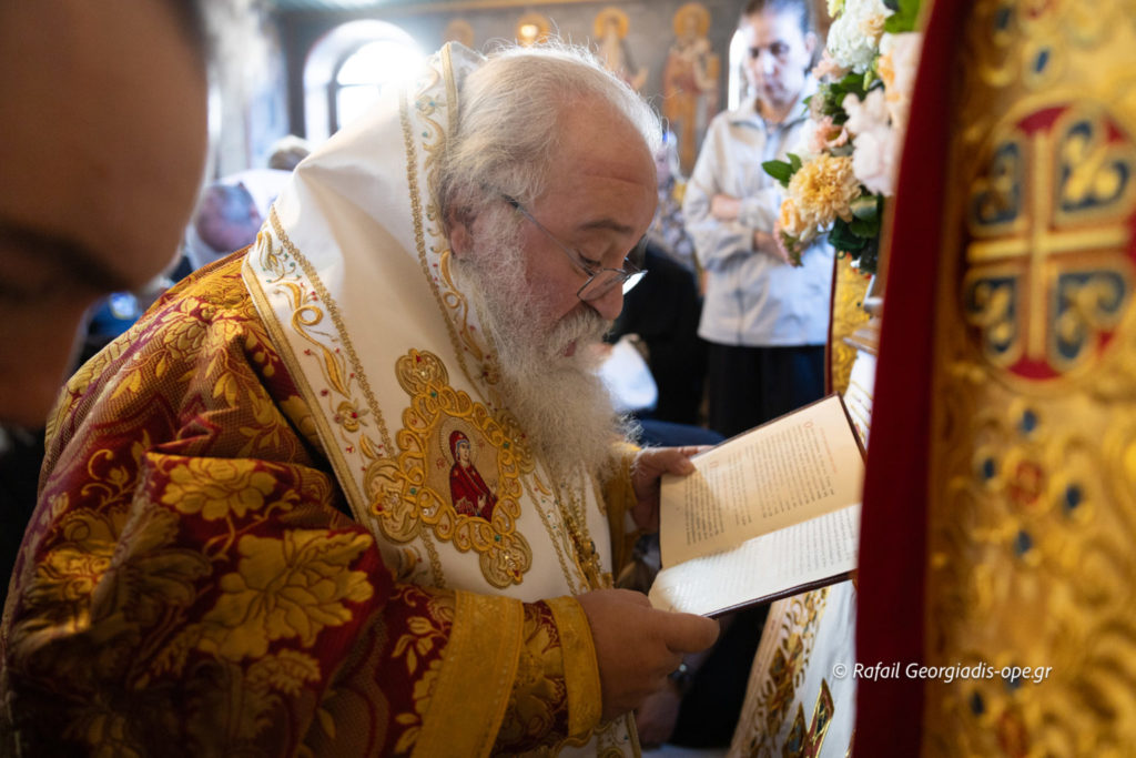 Πολυστύλου Σωφρόνιος από Πόρτο Λάγος: Η Παναγία θεραπεύει τα άλγη της ψυχής (BINTEO)