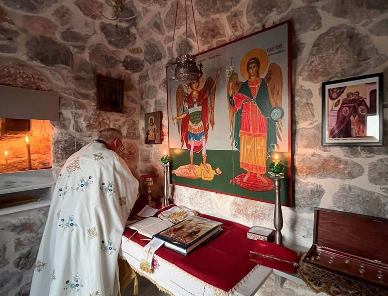 Αγρυπνία προς τιμήν του Αρχαγγέλου Μιχαήλ στο Ιερό Προσκυνητάριο των Αγίων Ταξιαρχών στα Λουτρά Αιδηψού