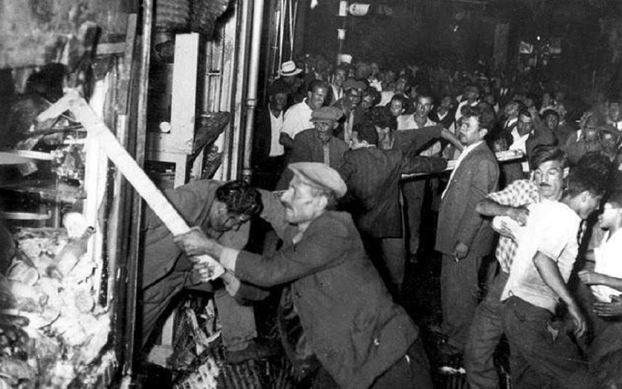Σεπτεμβριανά 1955 – Ο διωγμός των Ελλήνων της Κωνσταντινούπολης
