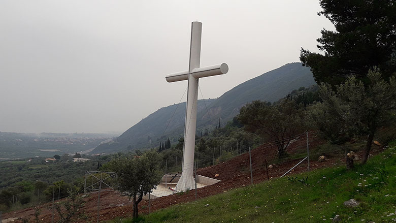 Η Μητρόπολη Καλαβρύτων για τη βλάβη του φωτισμού του Τιμίου Σταυρού στον Σελινούντα