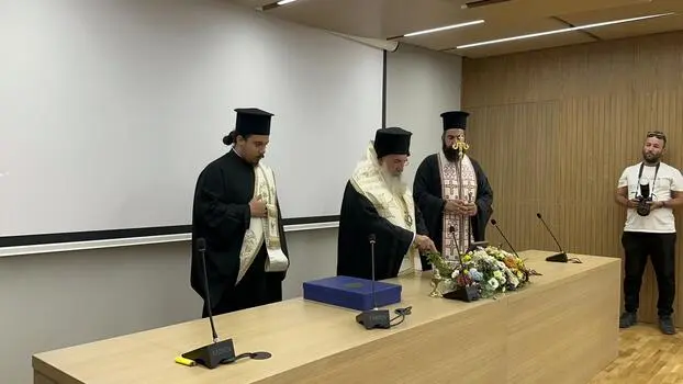 Αγιασμός στα νέα γραφεία της Περιφέρειας Κρήτης από τον Αρχιεπίσκοπο Ευγένιο