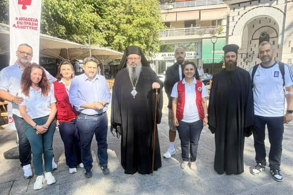 Λάρισα: Με επιτυχία πραγματοποιήθηκε η εθελοντική αιμοδοσία στο Παρεκκλήσιο του Αγίου Βησσαρίωνος