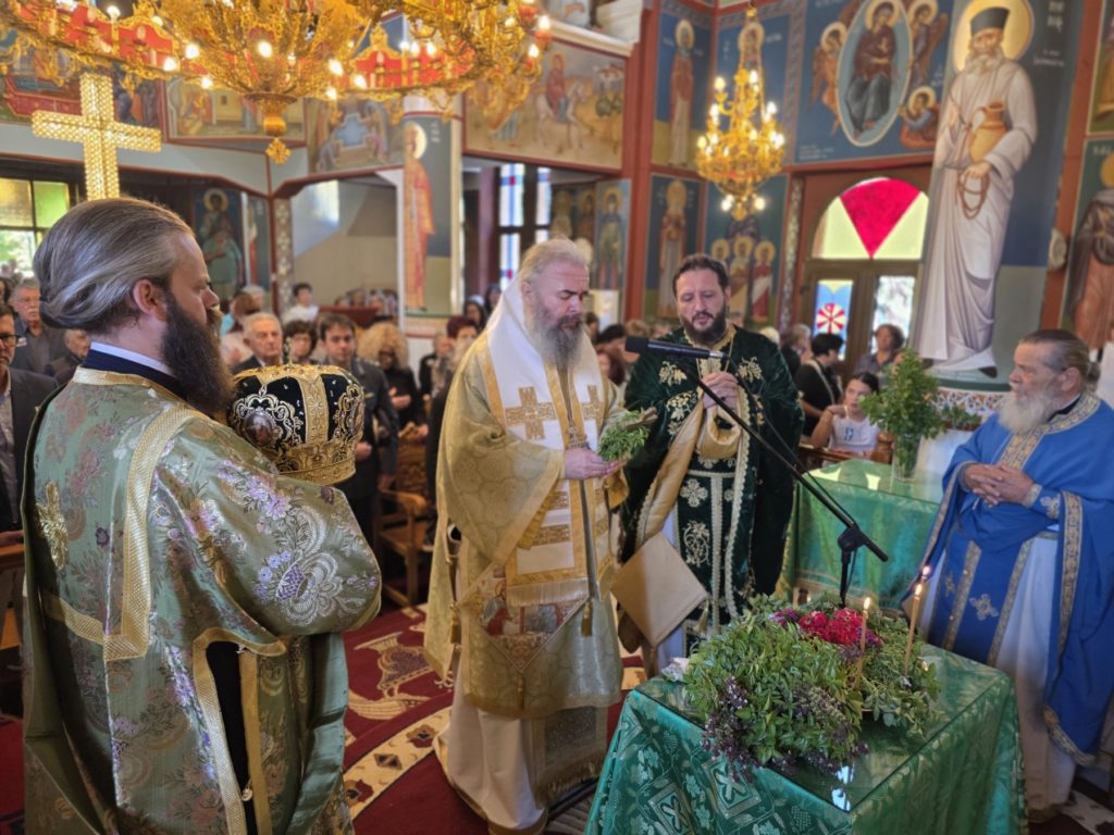 Φλωρίνης Ειρηναίος: «Ο Σταυρός αρχίζει εκεί όπου τελειώνει το εγώ»