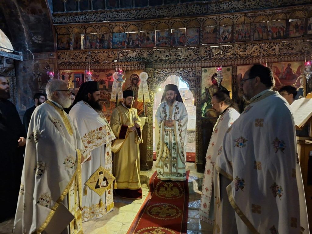 Πανηγυρικό Συλλείτουργο Καθηγητών και φοιτητών στην Ιερά Μονή Βελλάς