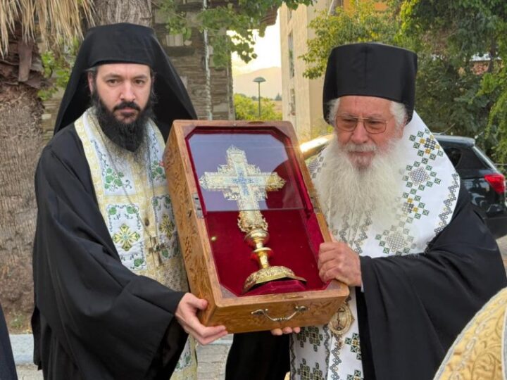 Θηβών Γεώργιος: Καλούμαστε να κρατήσουμε σταθερή την πίστη μας στον Ζωοποιό Σταυρό