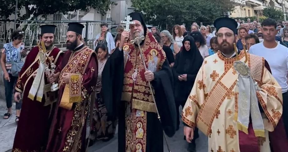 Λιτανεία Ιεράς Εικόνας Αγίου Ευσταθίου στη Νέα Ιωνία