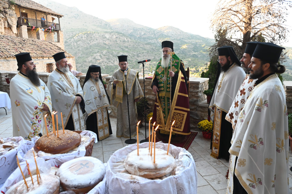 Φως ιλαρόν στην Ιερά Μονή Τιμίου Προδρόμου Καστρίου Κυνουρίας