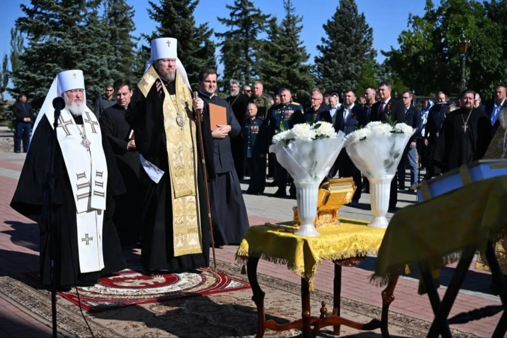 В мемориальном комплексе «Саур-Могила» в ДНР состоялась встреча ковчега с мощами благоверного великого князя Димитрия Донского
