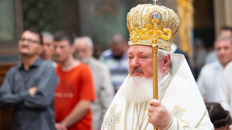 PS Varlaam Ploieșteanul: Crucea ne ajută să cultivăm adevărata legătură și prietenia noastră cu Dumnezeu