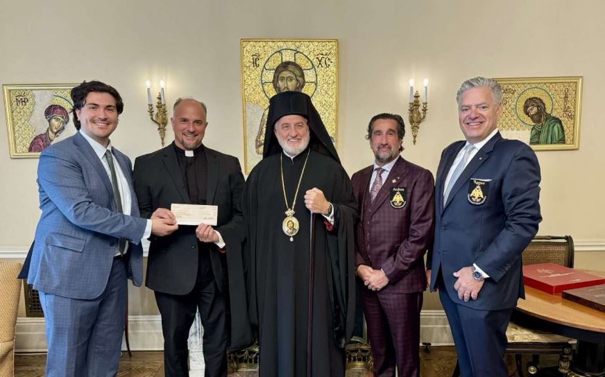 Archbishop Elpidophoros receives organizers behind Yankees’ Greek Jersey Night