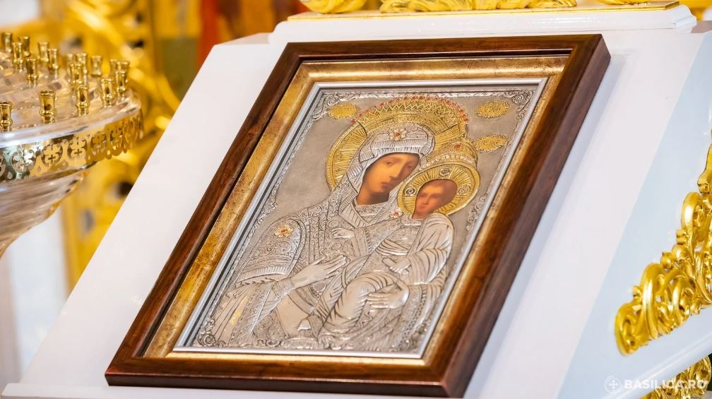 Peste 2.600.000 de români o au pe Maica Domnului ca ocrotitoare spirituală