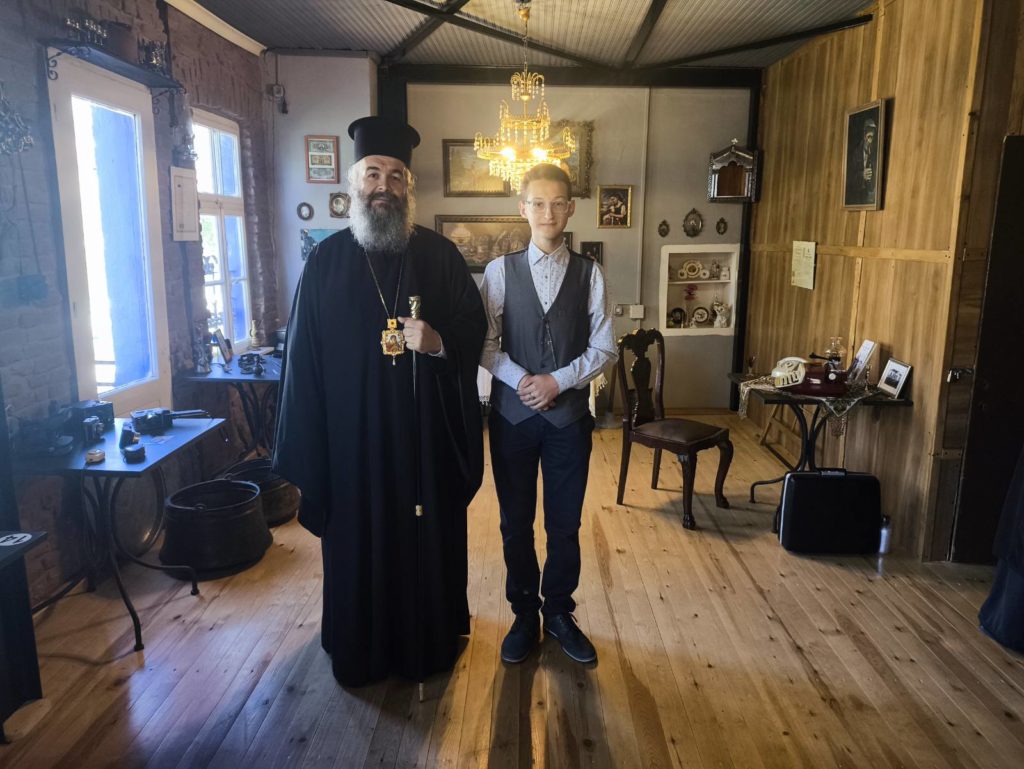 Ο Μητροπολίτης Φλωρίνης Ειρηναίος στην Έκθεση της Συλλογής του Θωμά Τσώμη