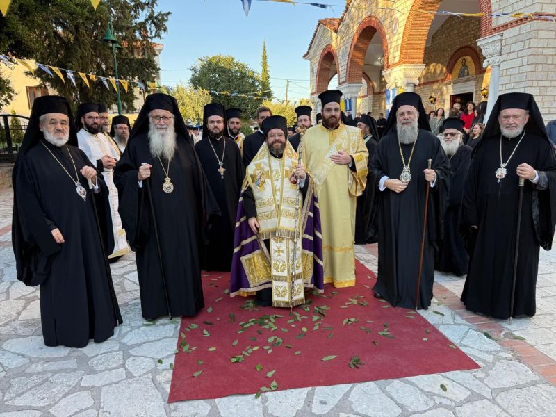 Πανηγυρική υποδοχή των Ιερών Λειψάνων και Εσπερινός της Συνάξεως των εν Τρίκκη Αγίων