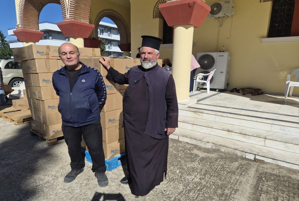 Διαμονή τροφίμων από τη Μητρόπολη Μαρωνείας
