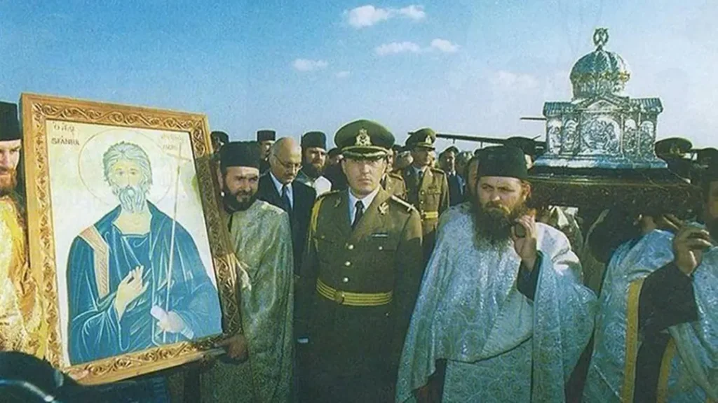 Romanian Orthodox Church marks 30 years since St Andrew’s relics drew over a million pilgrims to Iași