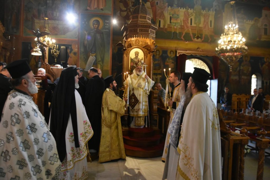 Στον Ιερό Ναό Φανερωμένης Χολαργού ιερούργησε ο Μητροπολίτης Διδυμοτείχου