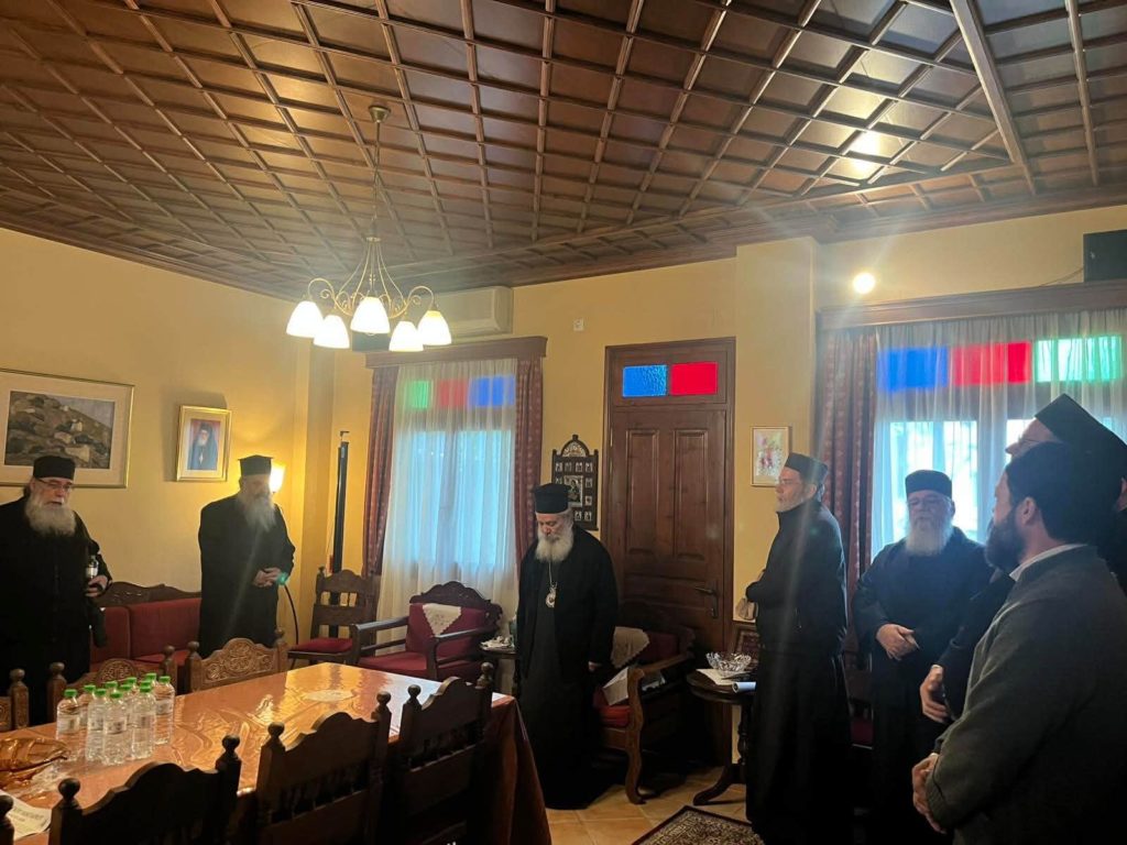 Ιερατική Σύναξη στην Αρχιερατική Επιτροπεία Αιγίνης