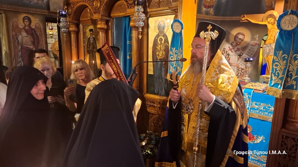 Ρασοευχή νέας Μοναχής  στην Ιερά Μονή Ευαγγελισμού Θεοτόκου Παραβόλας