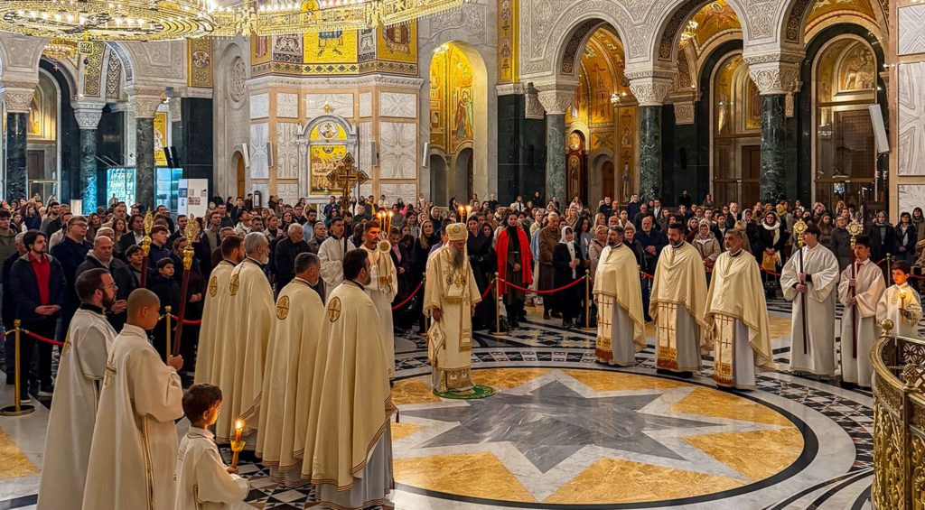 Наша Црква у Аустралији живи пуним плућима. Иако је од нас удаљена, она је једно са нама због једне вере, због једне наде и једне љубави!