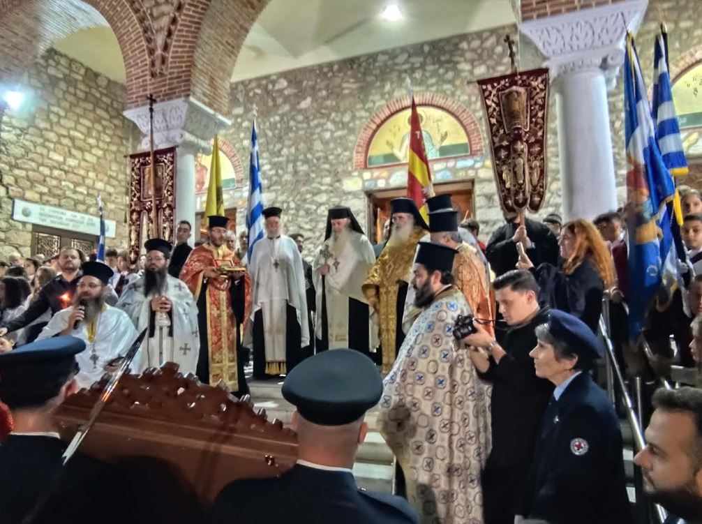 Ηθική ανάταση για την λιτανεία του Αγίου Δημητρίου Πειραιώς – Ταμπουρίων