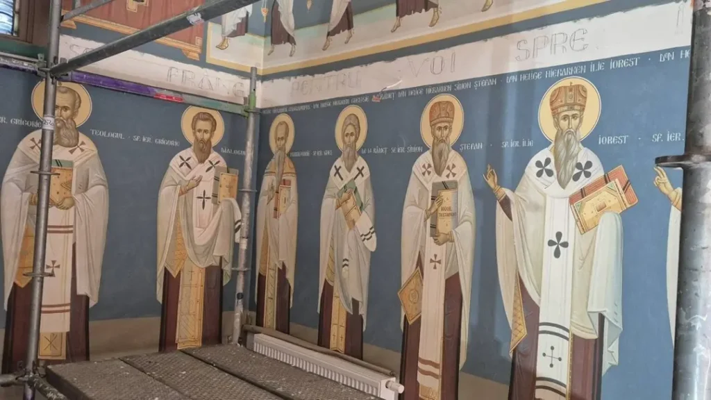 Pictura altarului unei biserici românești din Episcopia Europei de Nord se apropie de final