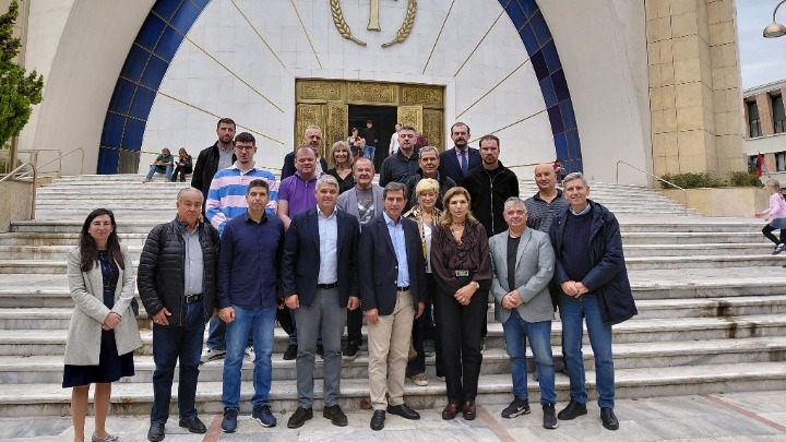Επίσκεψη του ΥΜΑΘ Κώστα Γκιουλέκα στον Καθεδρικό Ναό Αναστάσεως του Χριστού στα Τίρανα
